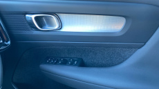 Volvo XC40 2.0 B3P Core 5dr Auto Petrol Estate